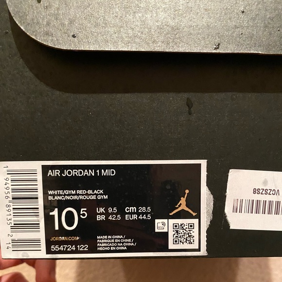 NEW Nike Air Jordan 1 Mid Gym Red Panda - Size 10.5 US - Picture 8 of 8